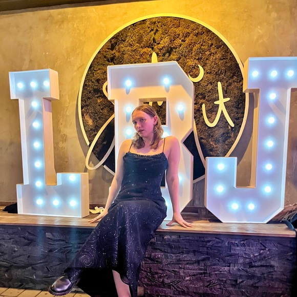 Meet the Posher! - Picture 2 of 2